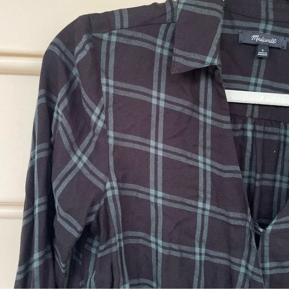 MADEWELL Plaid Black Green Collared Wrap Front Top Small - Picture 3 of 9